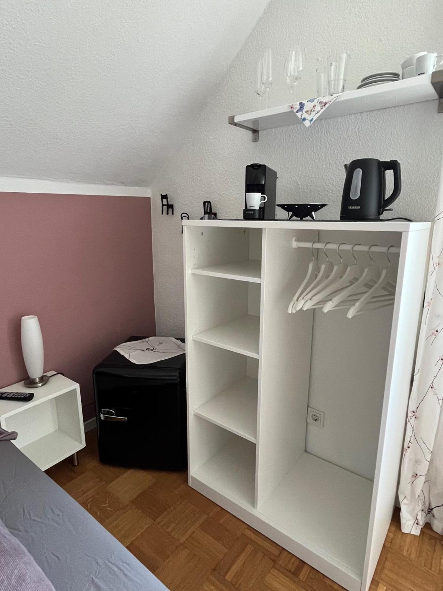 Schorn³ Appartements Zell an der Mosel Quarto foto